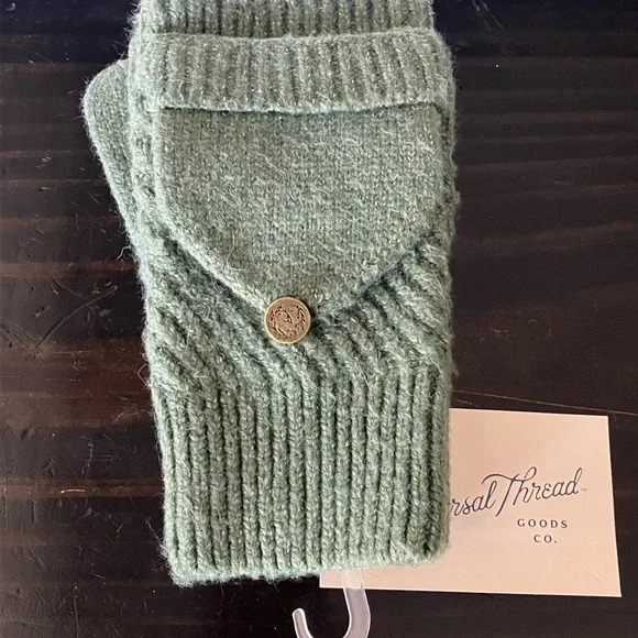 NWT Fingerless Mittens - Picture 3 of 3